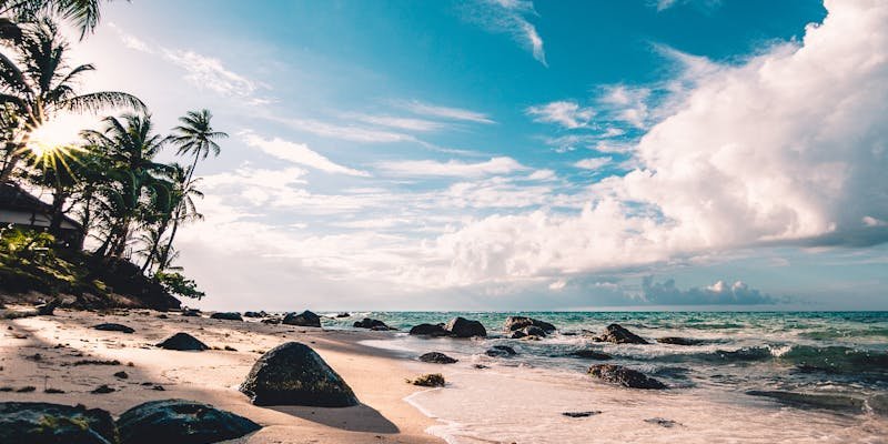 Qual país tem o maior litoral do mundo?